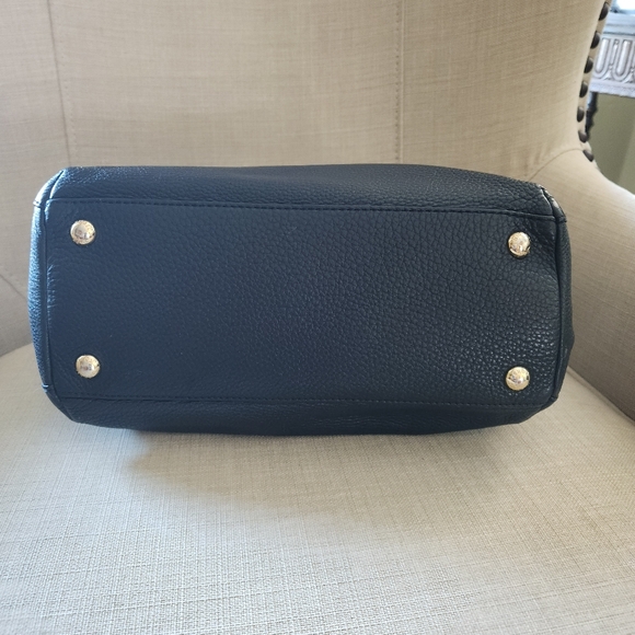 Michael Kors Chain-Link Leather Tote - Picture 12 of 16